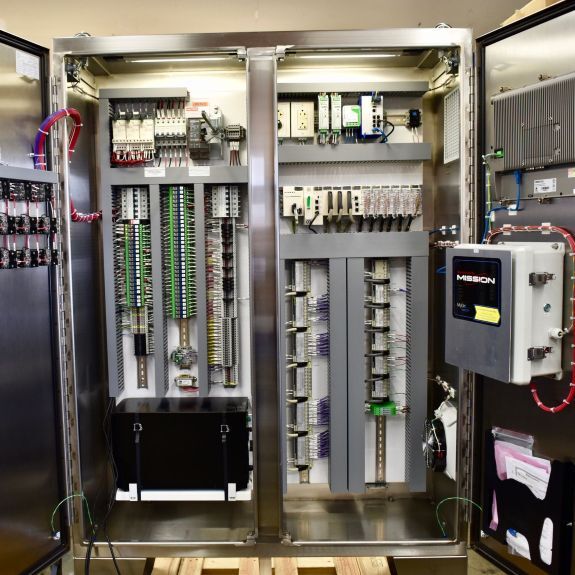 UL Control Panels 1x1 versa cards