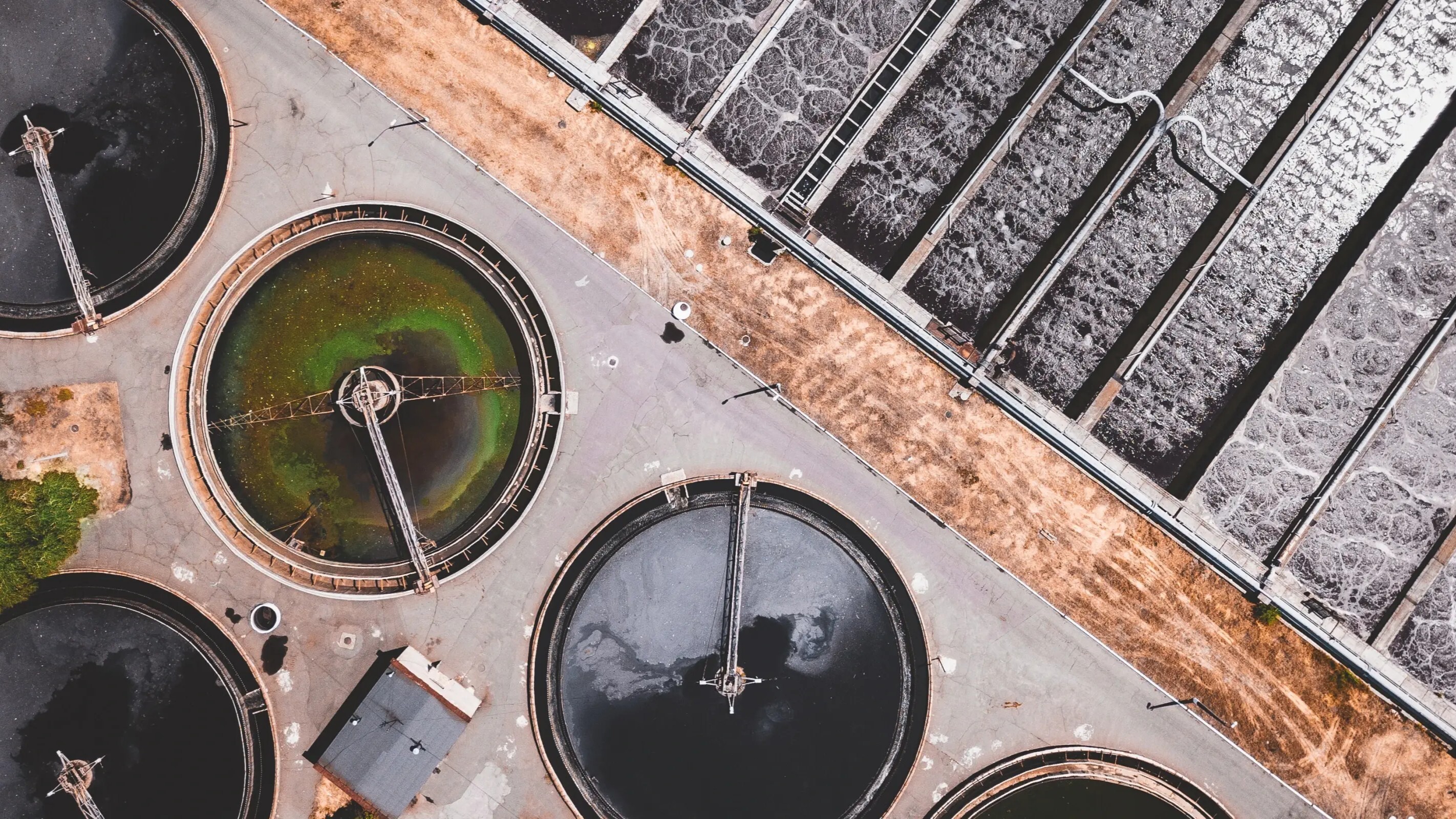 water_wastewater_industry_16x9